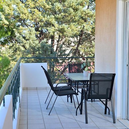 Domelia'S Luxury Apartments Near Airport & Beach Artemida  Exterior photo